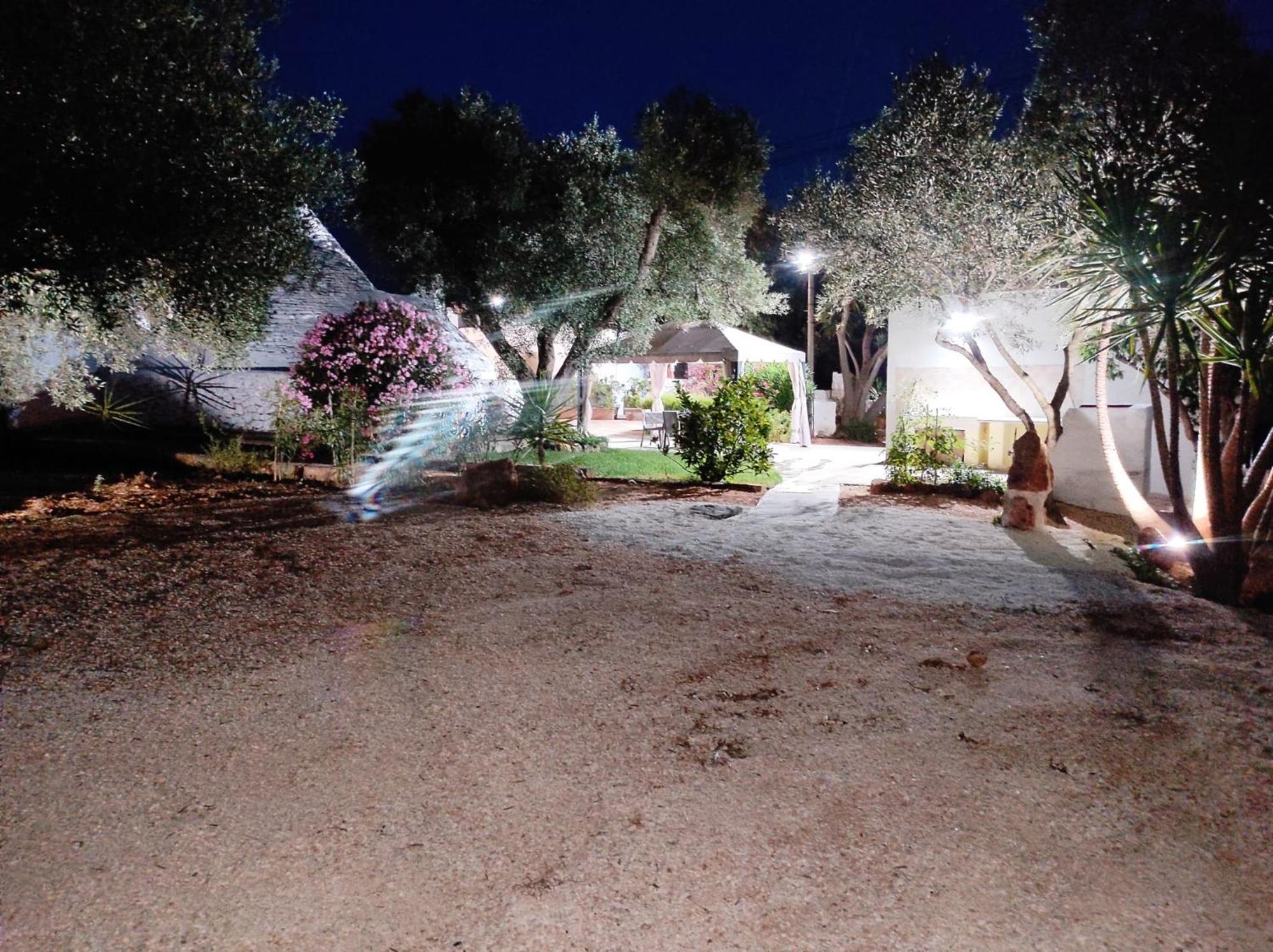 Il Trullo Di Nonno Mingo Villa เชจลีเมสซาปิกา ภายนอก รูปภาพ